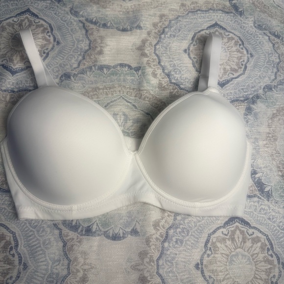 Women's Intimates Set - Black, White, and Tan Bras 36D - Picture 2 of 7